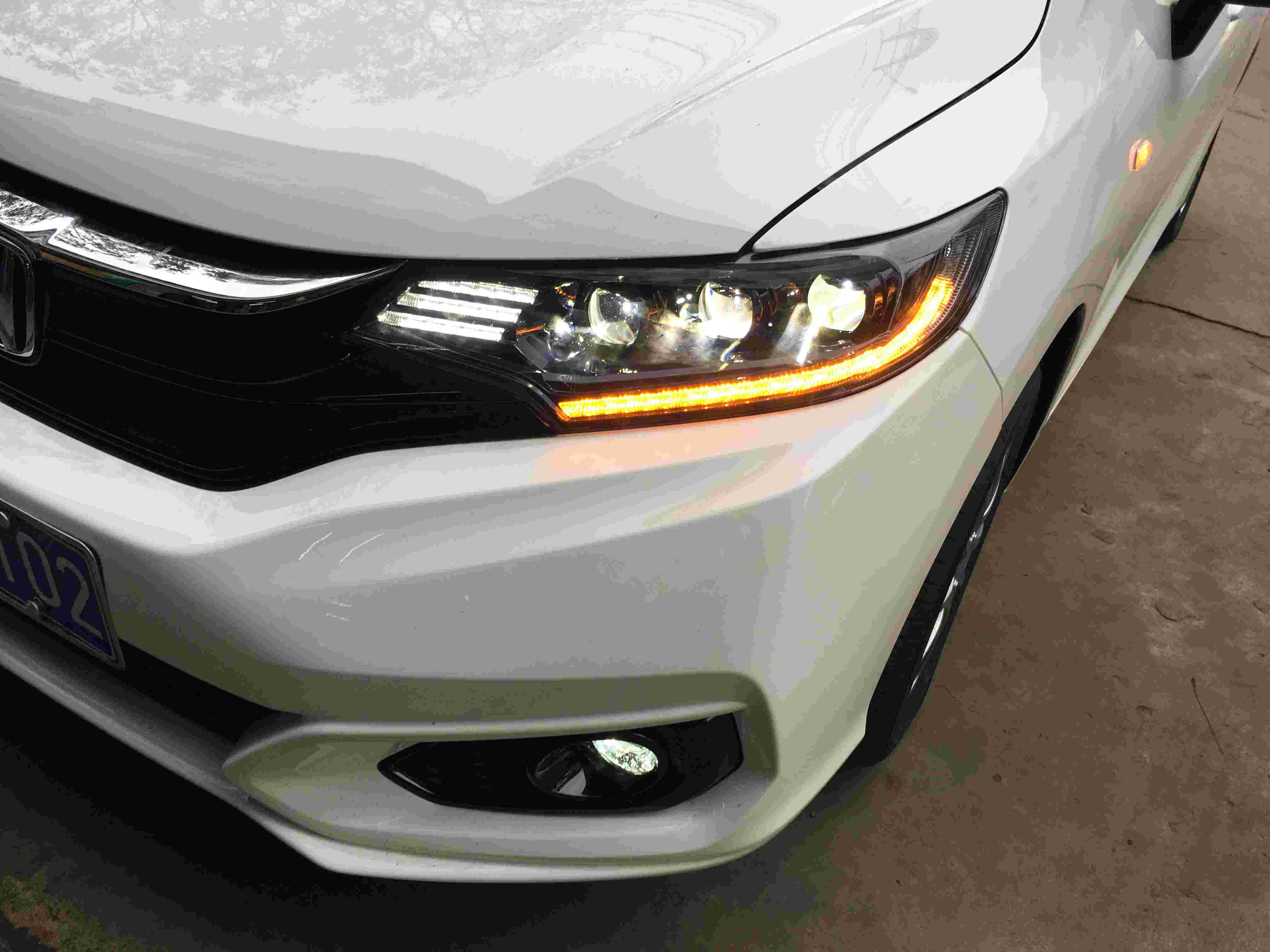 Auto headlight with three Led projector lens with high low beam for Honda Fit factory wholesale